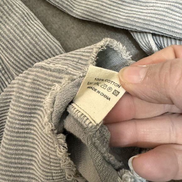 KATYdid XL Neutral Corduroy Distressed Woman’s Shacket Button Up Grey Raw Hem - Picture 7 of 8